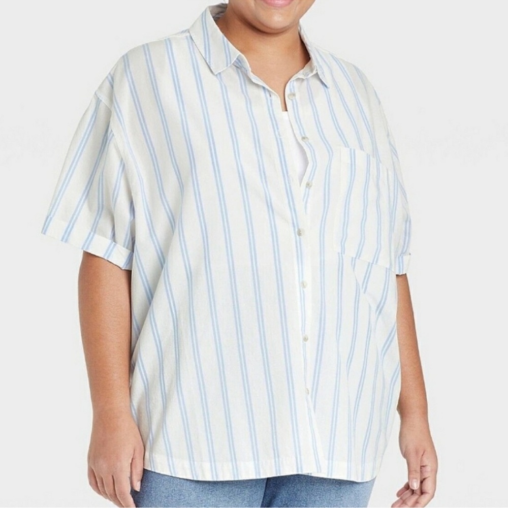 Ava & Viv Denim Stripe Short Sleeve Button-Down Shirt - 4X